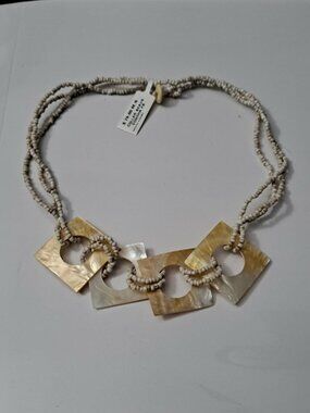 RARE Vintage Indonesian Mother of Pearl Statement Necklace Artisan Shell Collar